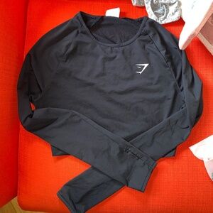 GYMSHARK Women’s Black Long Sleeve Crop